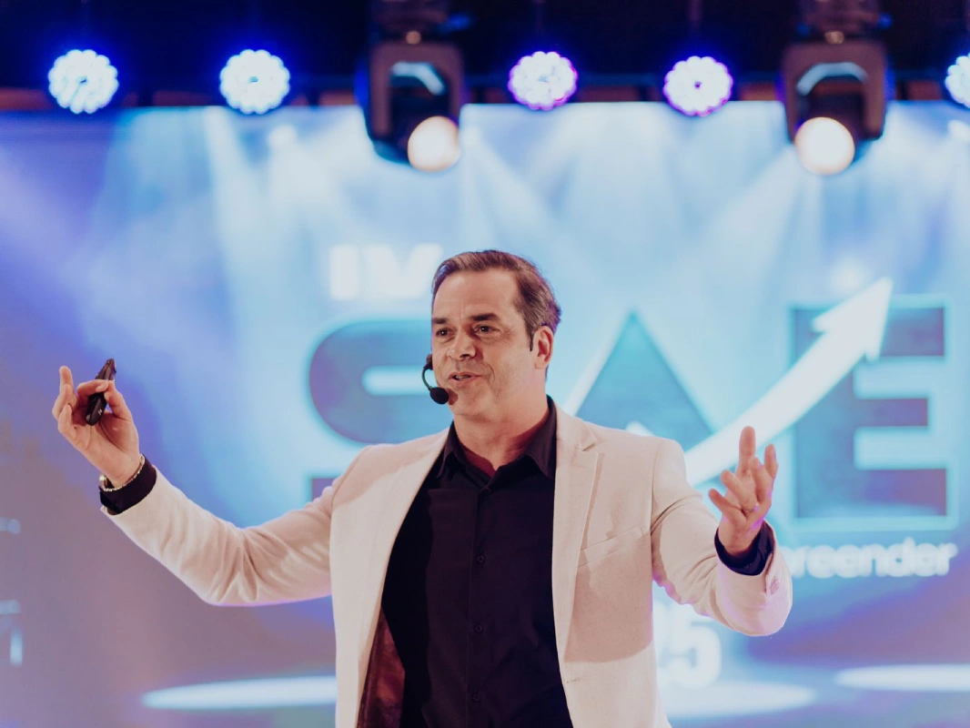 WhatsApp Image 2025-09-22 at 17.59.35 (7)